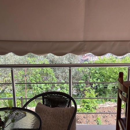 Alva Room'S Gjirokastër 外观 照片