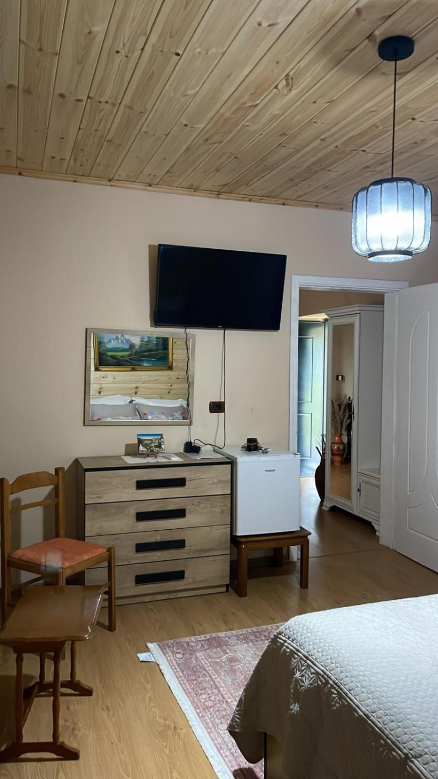 Alva Room'S Gjirokastër 外观 照片